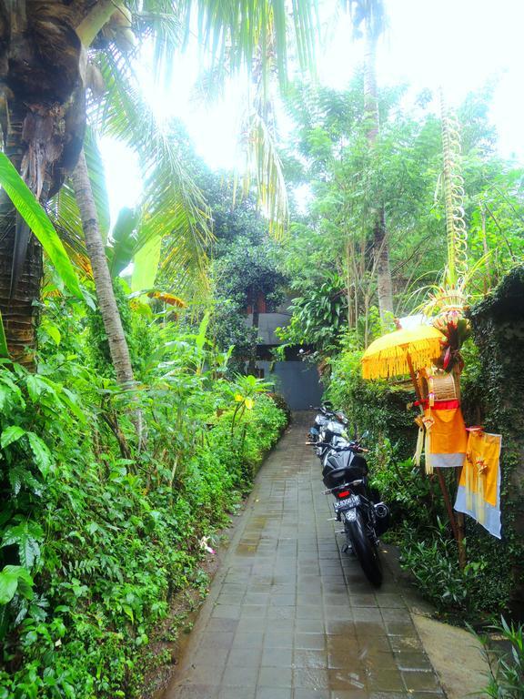 Jayastuti House Villa Ubud  Ngoại thất bức ảnh